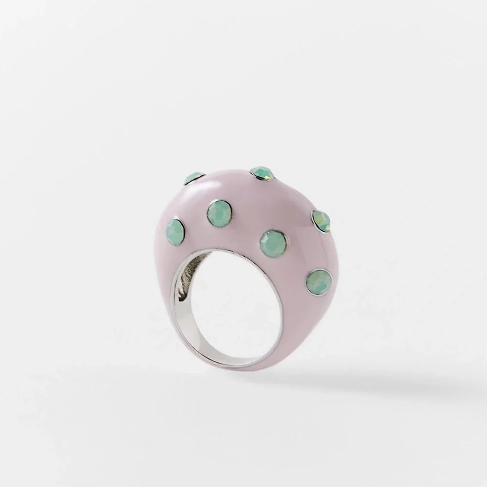 NWT. Zara Ring Purple Magazine. Size S(12).
